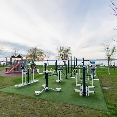 Marine Apartman By Bltn Siófok Exterior foto